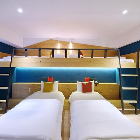 Olah Poshtel - Hualien Zhongfu Hotel Luaran gambar