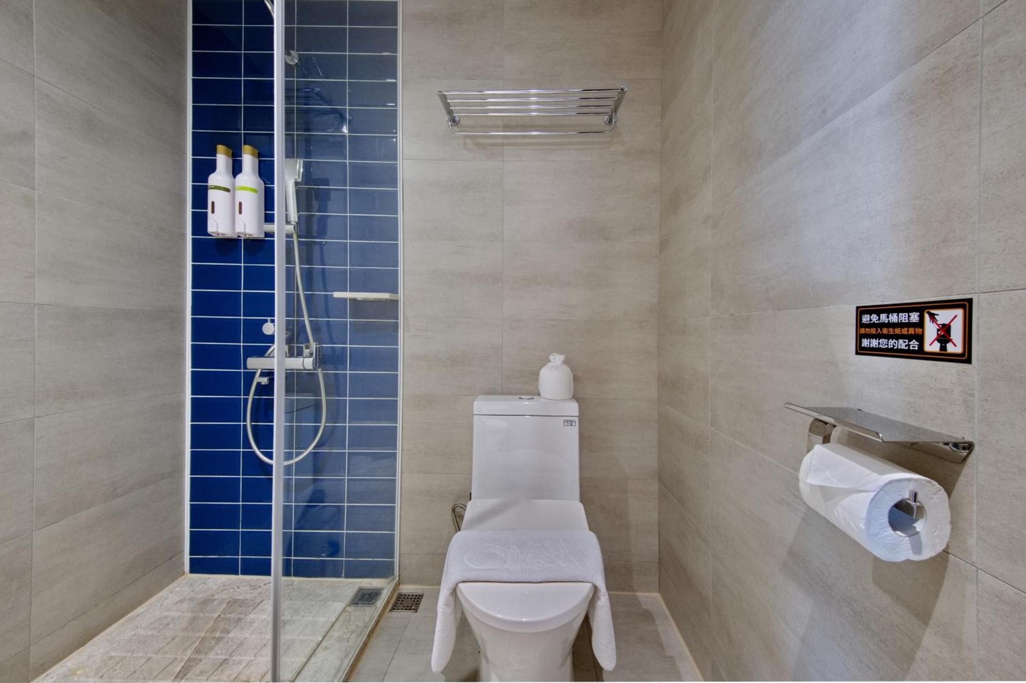 Olah Poshtel - Hualien Zhongfu Hotel Luaran gambar