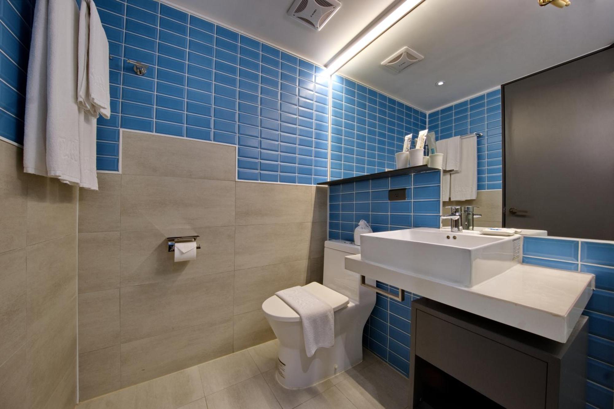 Olah Poshtel - Hualien Zhongfu Hotel Luaran gambar