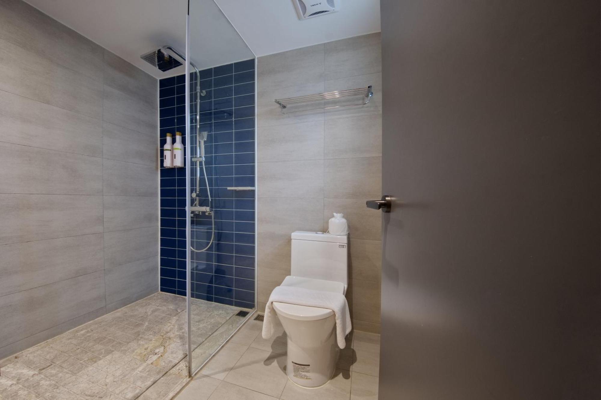 Olah Poshtel - Hualien Zhongfu Hotel Luaran gambar